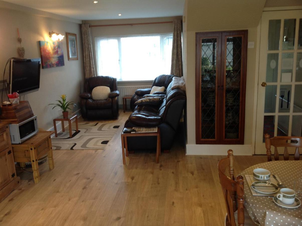 Villa St.John B&B Athlone Exterior foto